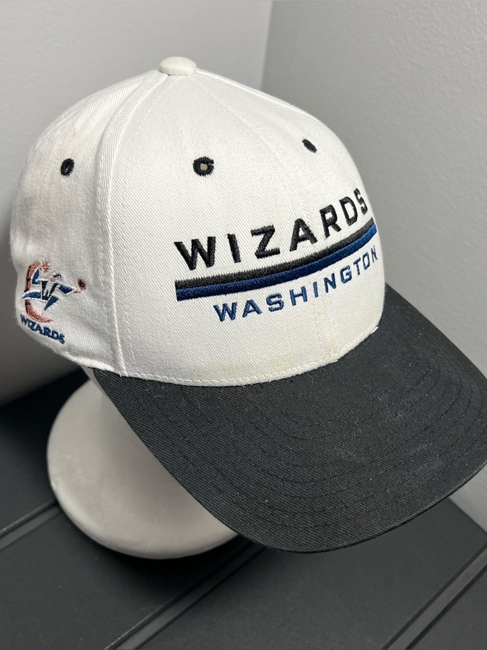 Vintage Pro Player Washington Wizards Basketball White Black Snapback Hat OSFA